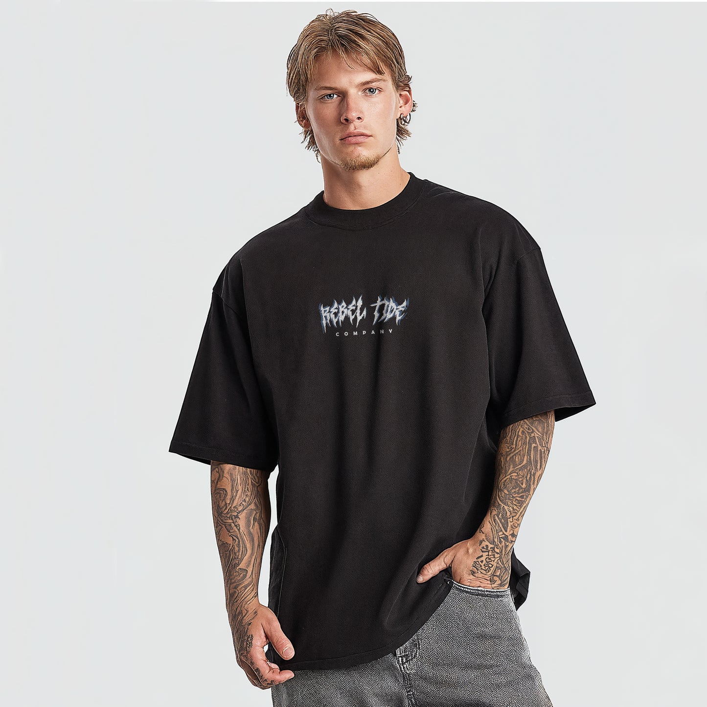 Hoodie Premium LayBack + T-Shirt FRAME Black [ 35%OFF ]